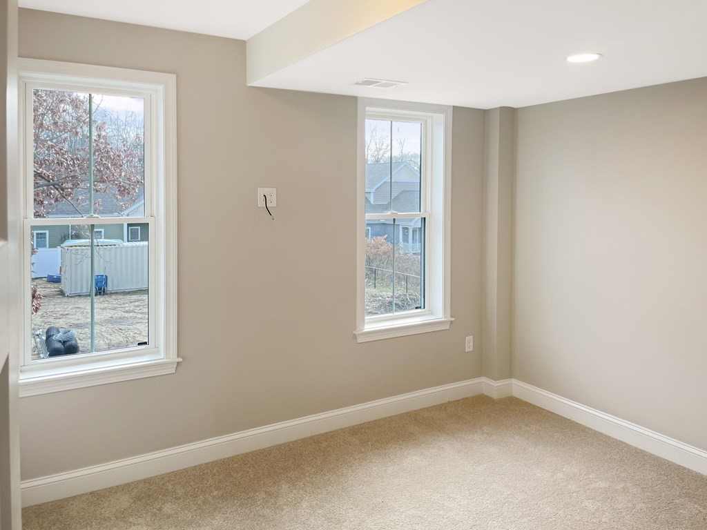 4 Beach Road, Unit B6 Salisbury, MA 01952 - Photo 8 of 15