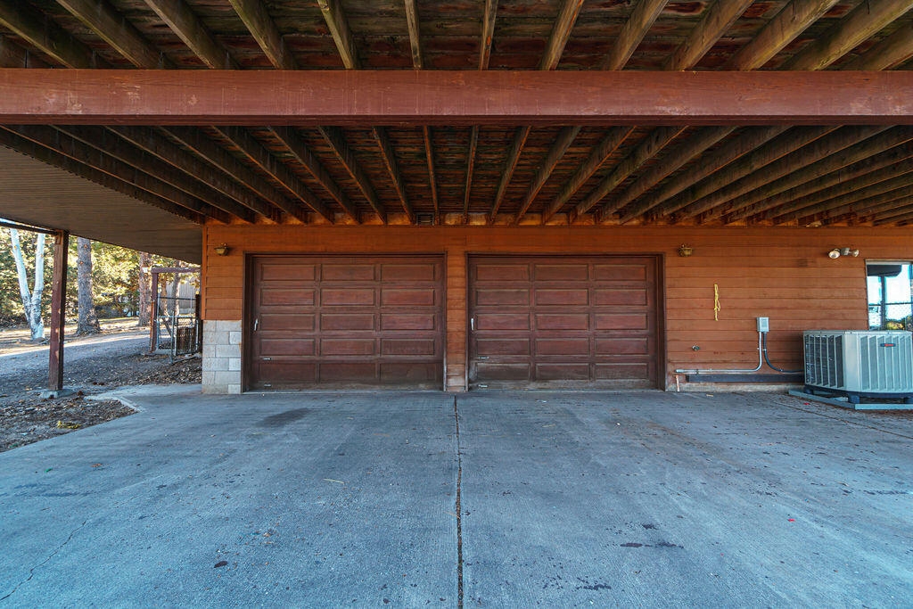 11322 Southwest Red Cloud Road Powell Butte, OR 97753 - Photo 19 of 35 RileyVisuals-6