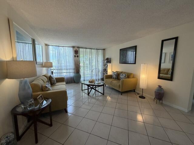 8050 West McNab Road, Unit 203 Tamarac, FL 33321 - Photo 2 of 30 Concord 10
