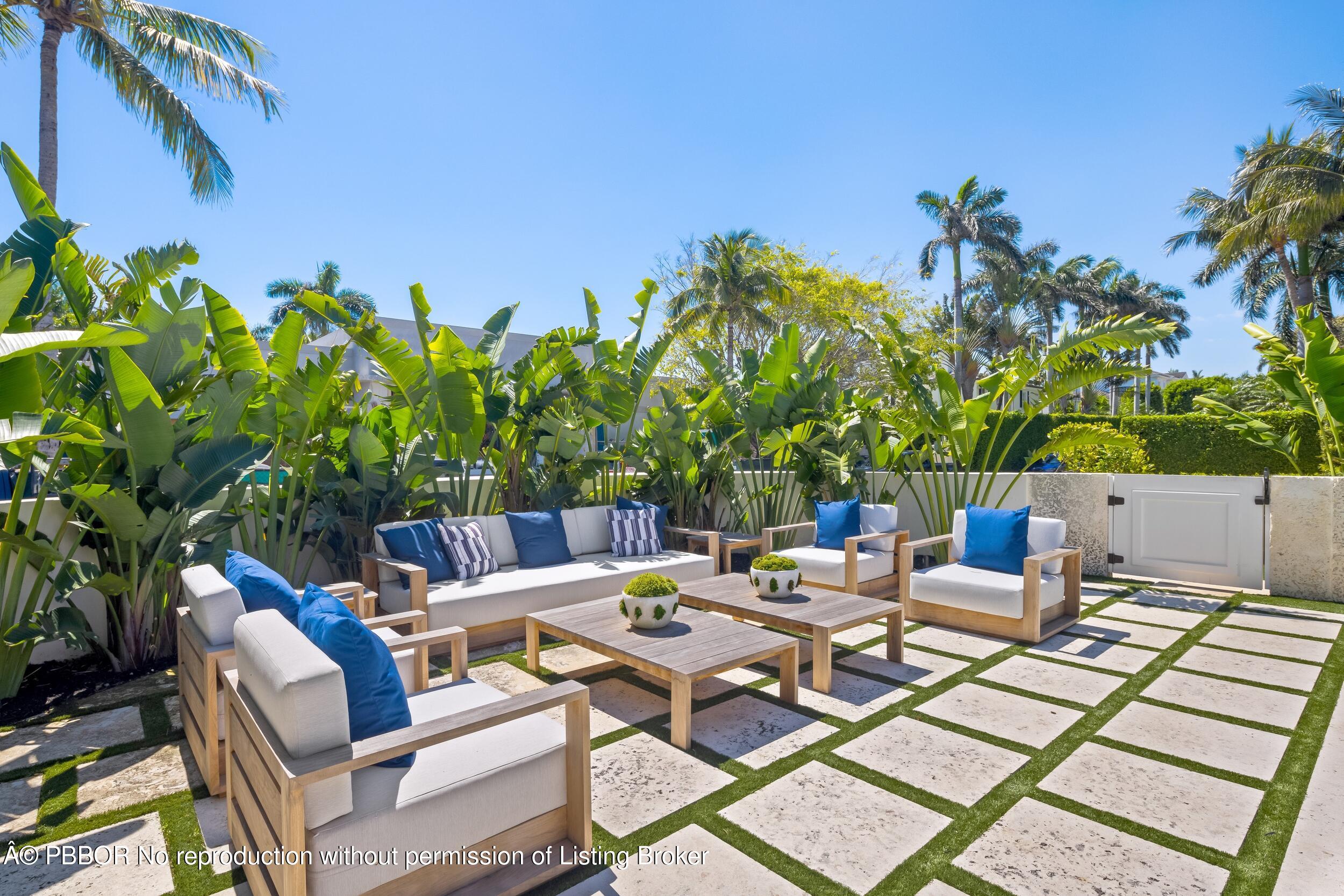 255 Ridgeview Drive Palm Beach, FL 33480 - Photo 39 of 49 39 NEW PATIO 2