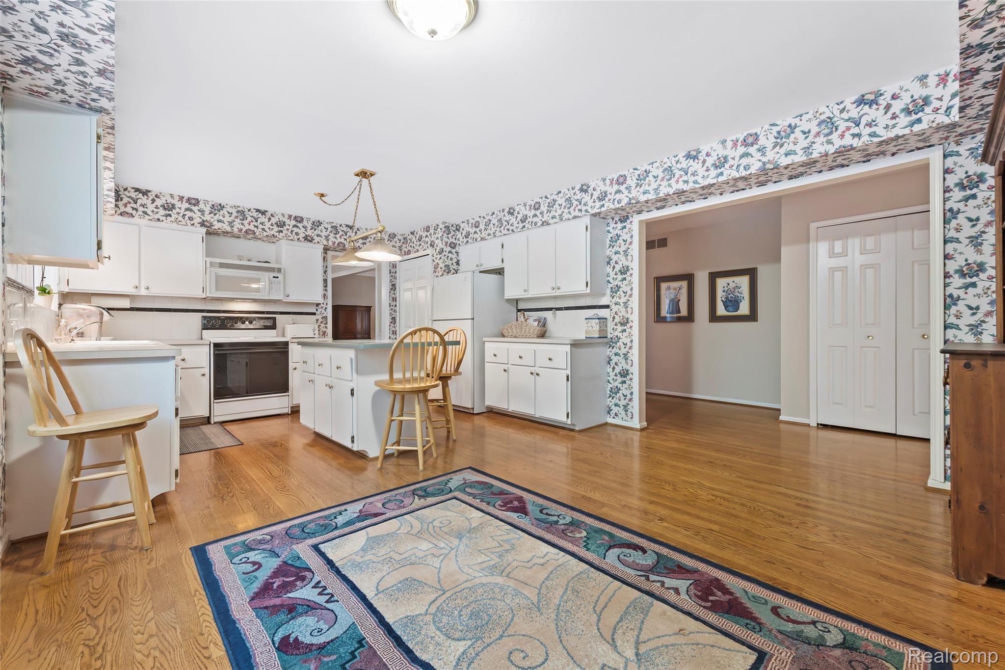 2974 Leyton Court Rochester, MI 48306 - Photo 16 of 36 DSC_2993.jpg