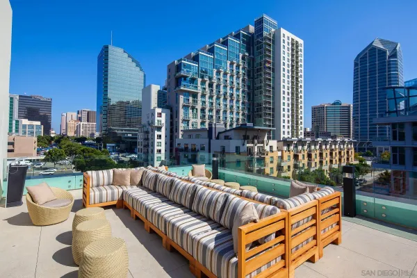 $6,800 | 1388 Kettner Boulevard, Unit 2006, San Diego, CA 92101