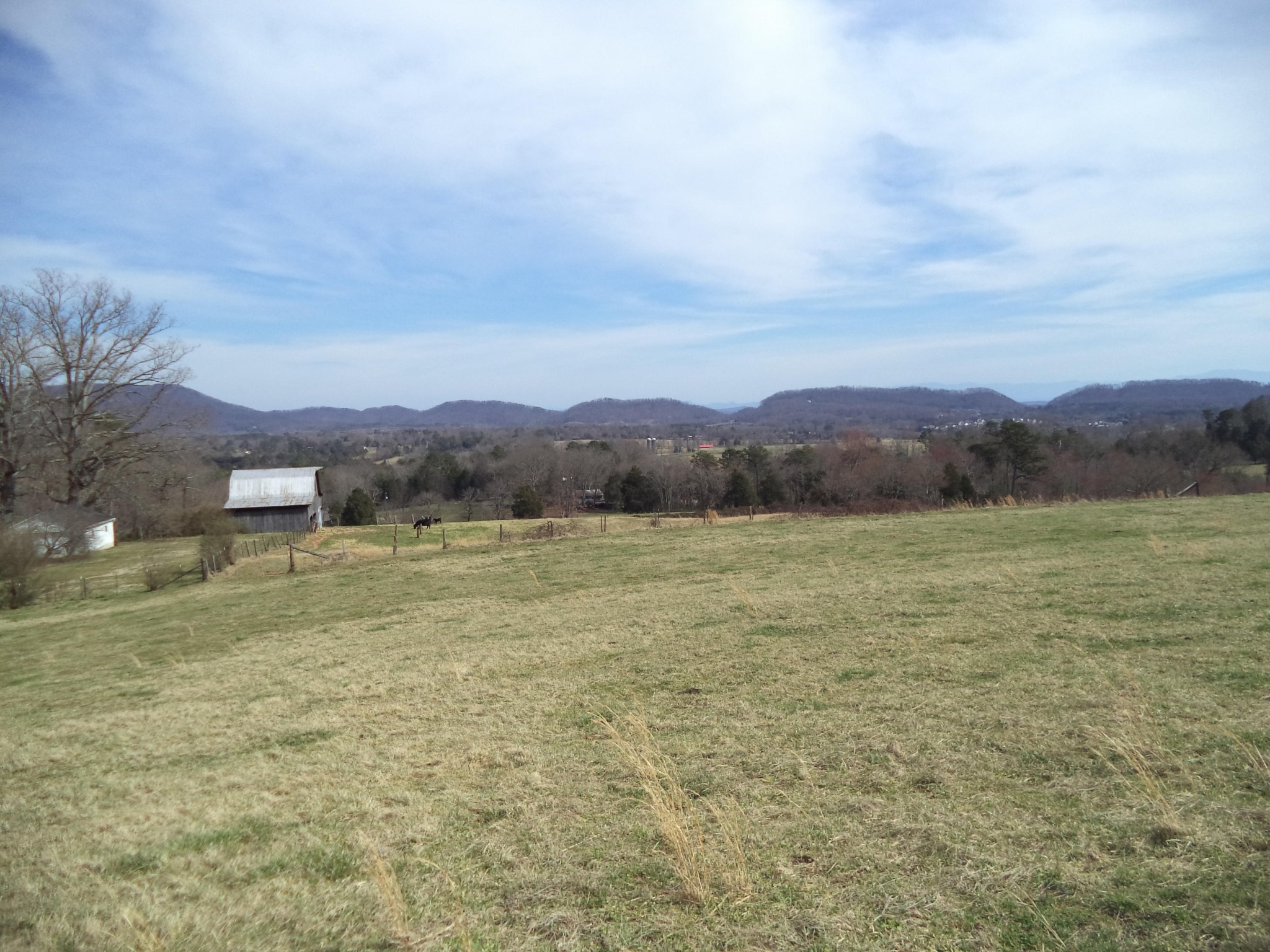 0 Ridgeview Road Corryton, TN 37721 - Photo 4 of 18 a view of a town with mountain view