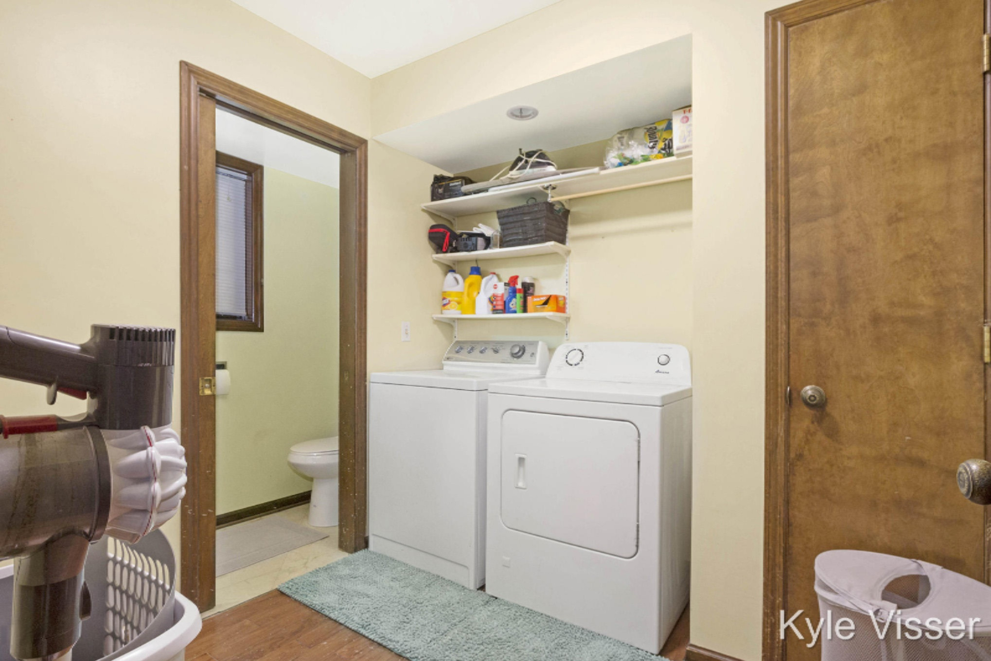 6474 Cascade Road Southeast Grand Rapids, MI 49546 - Photo 14 of 40 Laundry Unit 1
