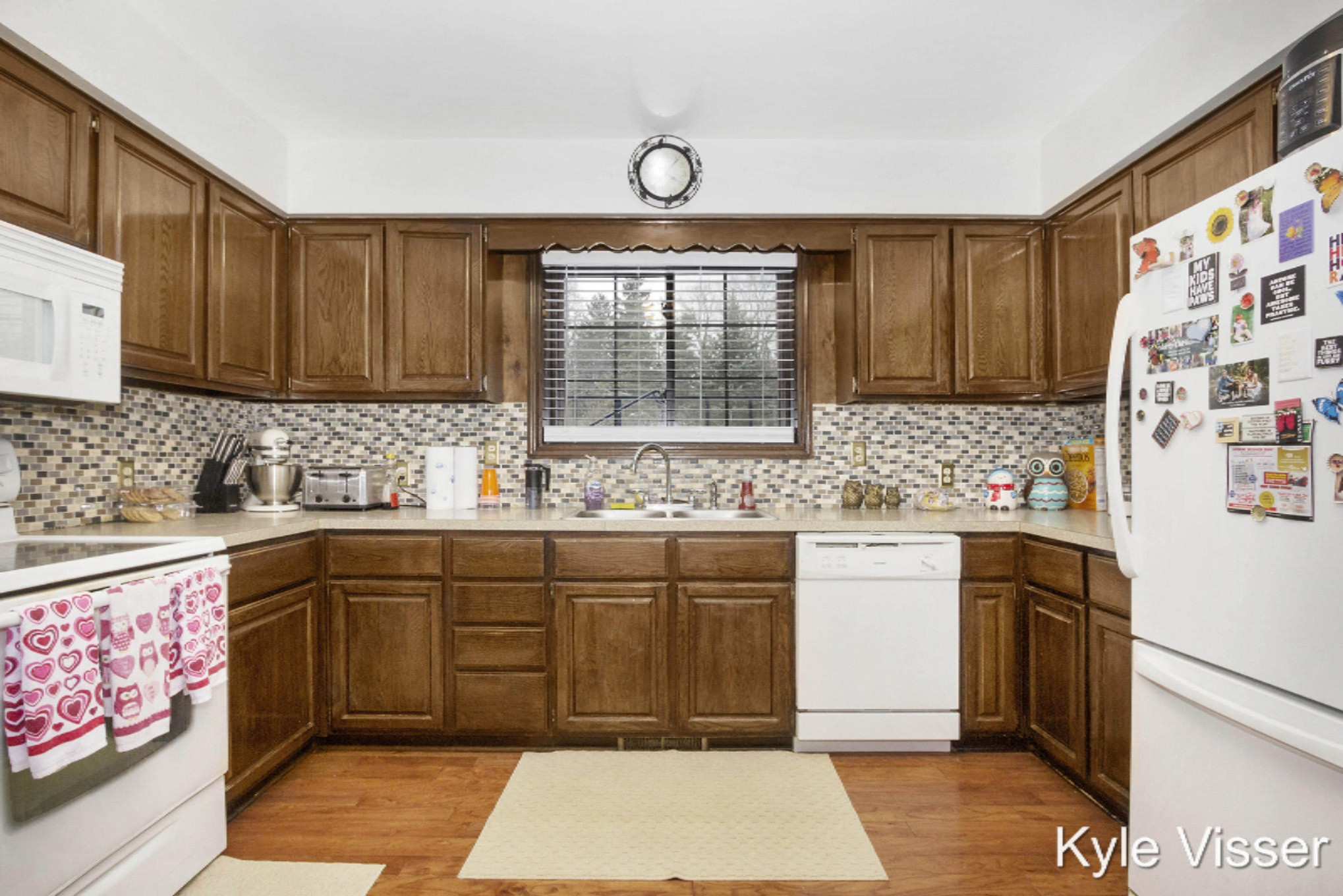 6474 Cascade Road Southeast Grand Rapids, MI 49546 - Photo 5 of 40 Kitchen Unit 1