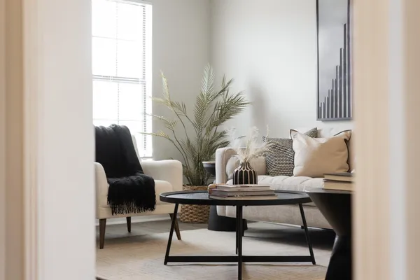 a view of a livingroom with furniture