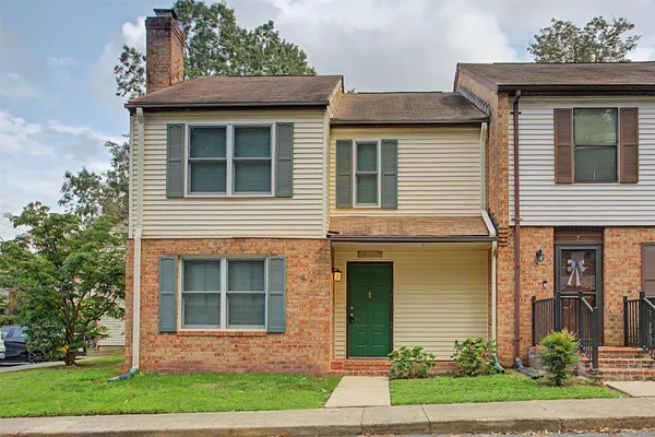 $1,750 | 285 Merrimac Trail, Unit 5, Williamsburg, VA 23185