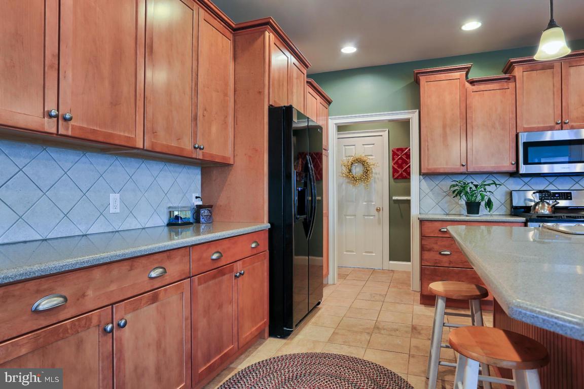 3016 Weaver Road Lititz, PA 17543 - Photo 13 of 39 Gallery Image 13
