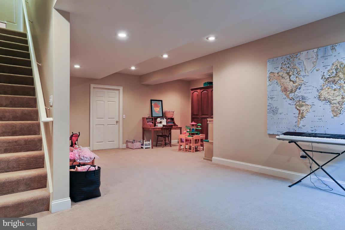 3016 Weaver Road Lititz, PA 17543 - Photo 28 of 39 Gallery Image 28