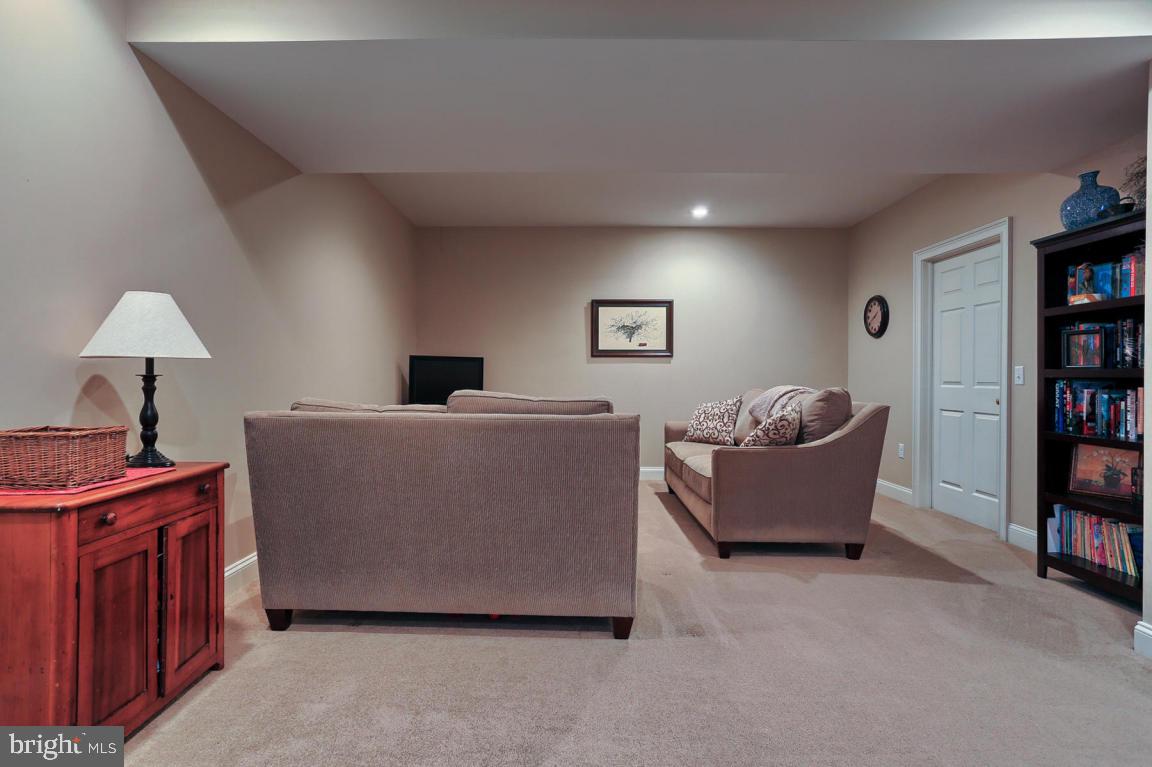3016 Weaver Road Lititz, PA 17543 - Photo 30 of 39 Gallery Image 30