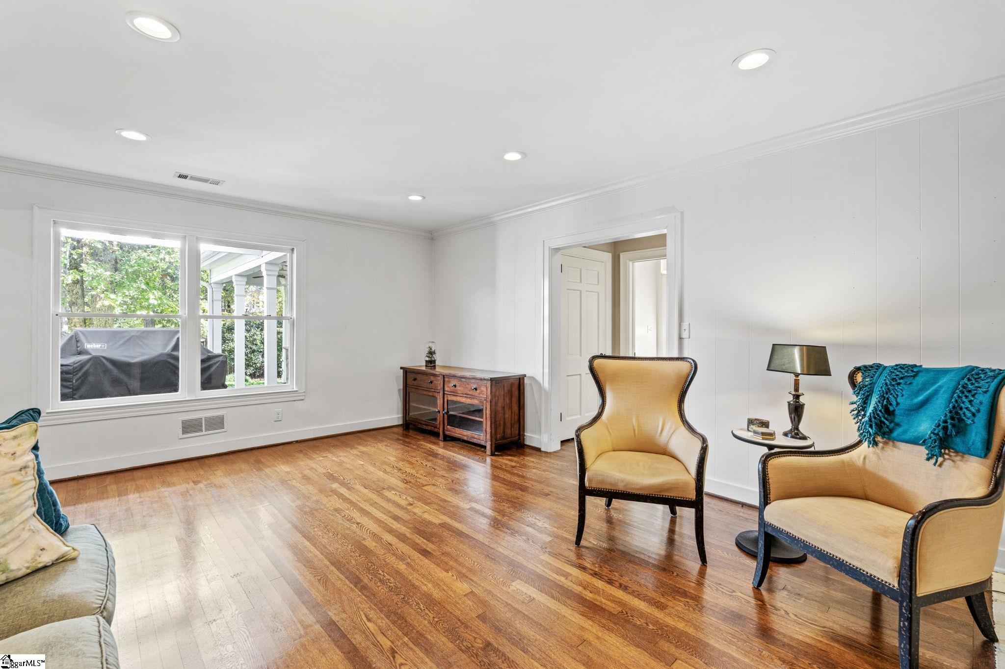 32 Heather Way Greenville, SC 29605 - Photo 11 of 48