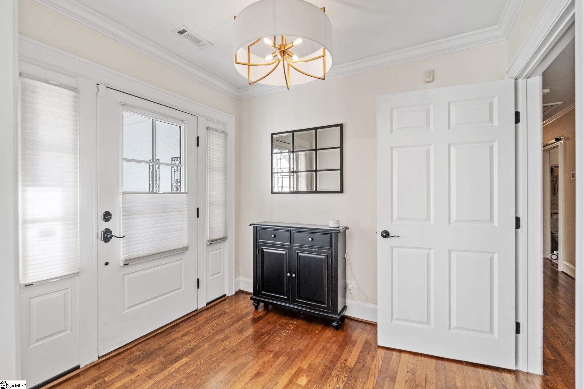 32 Heather Way Greenville, SC 29605 - Photo 7 of 48