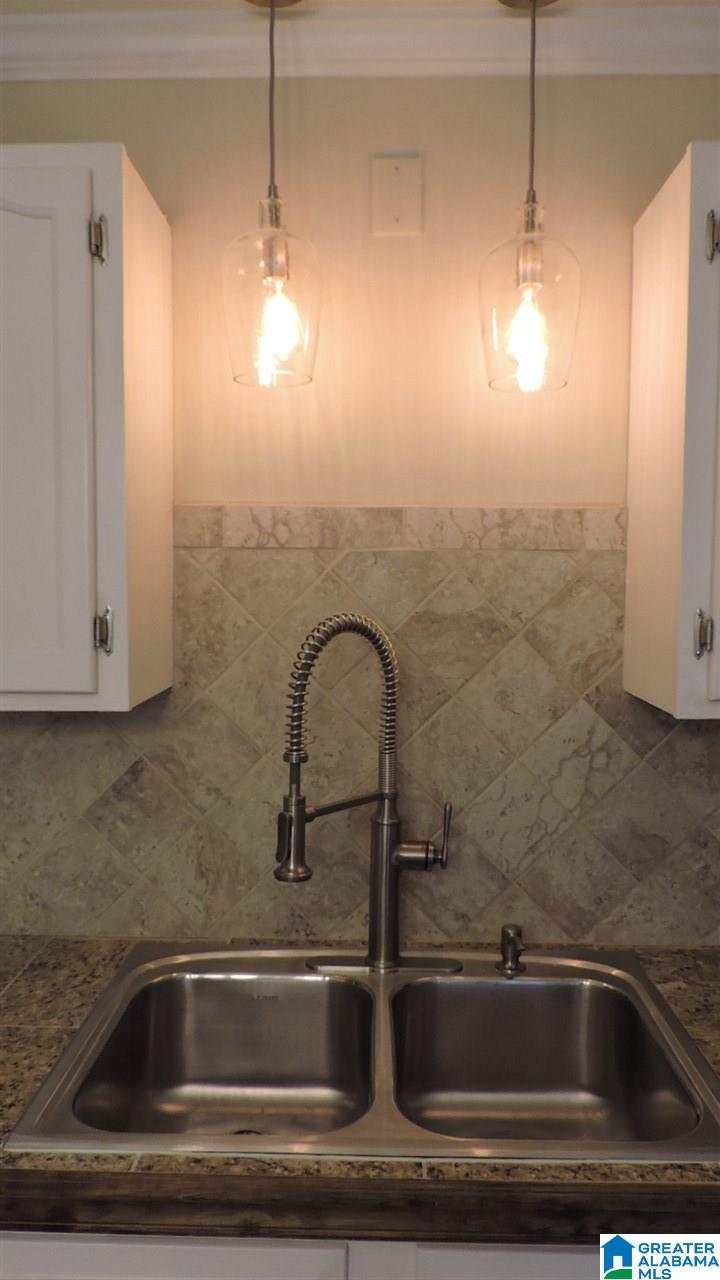4008 Rock Ridge Road Birmingham, AL 35210 - Photo 23 of 46