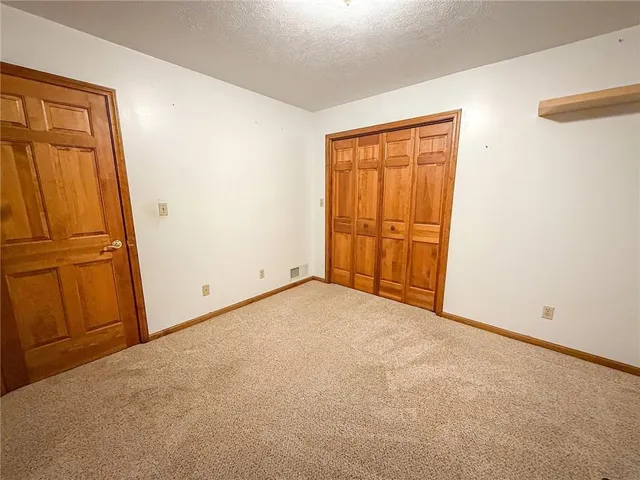 $279,900 | 122 Helga Drive, West Sunbury, PA 16061