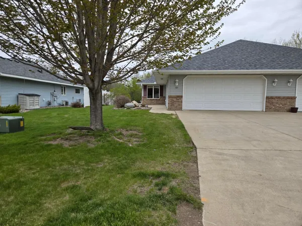 $360,000 | 103 Sellards Avenue, Dassel, MN 55325