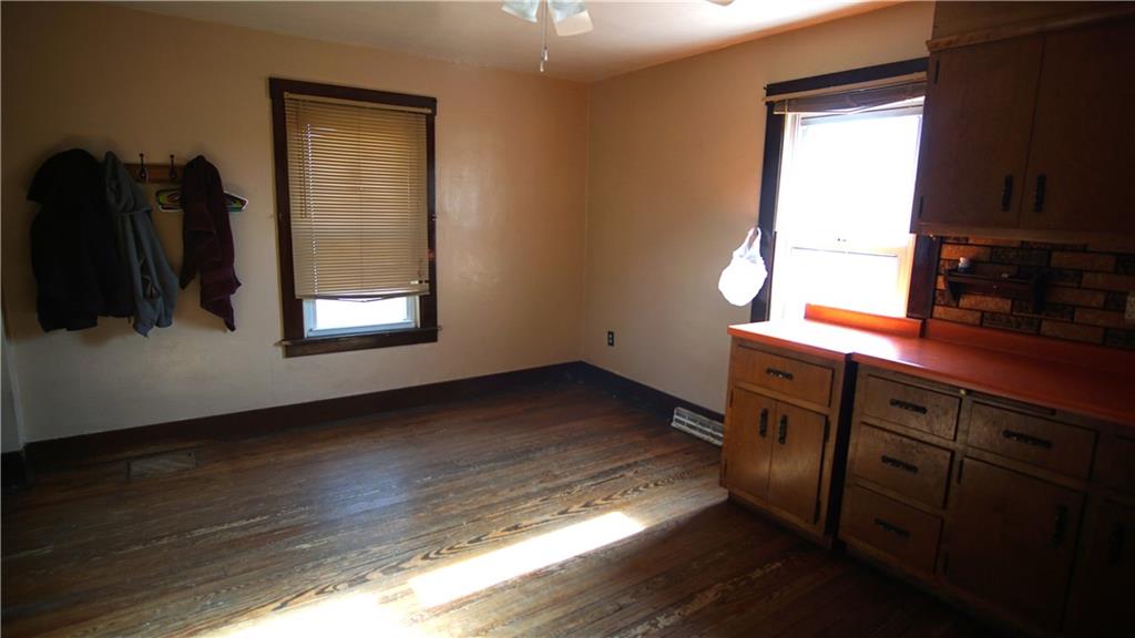 528 Roup Street Tarentum, PA 15084 - Photo 5 of 17 Gallery Image 5