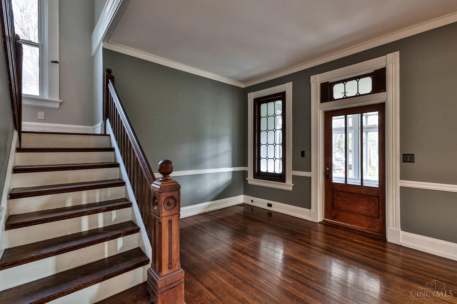 269 Compton Road Wyoming, OH 45215 - Photo 4 of 56 Gallery Image 4