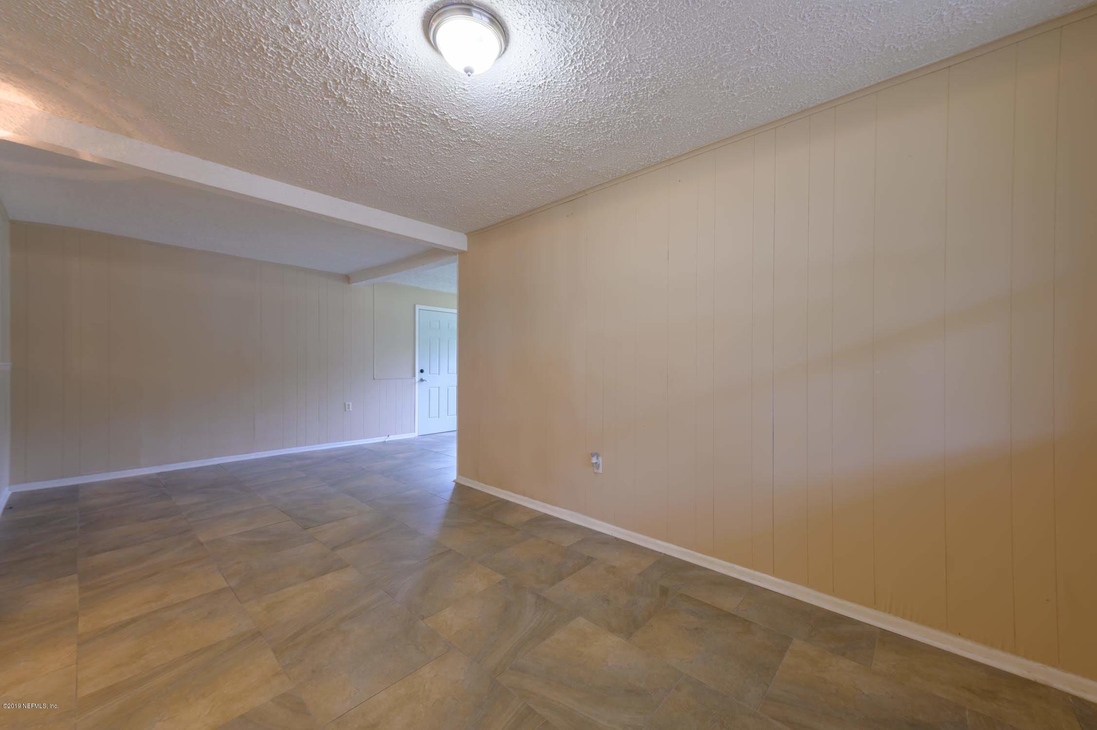 4839 Andromeda Road Jacksonville, FL 32210 - Photo 5 of 33 2019_08_18 4839 Andromeda RD-029-living