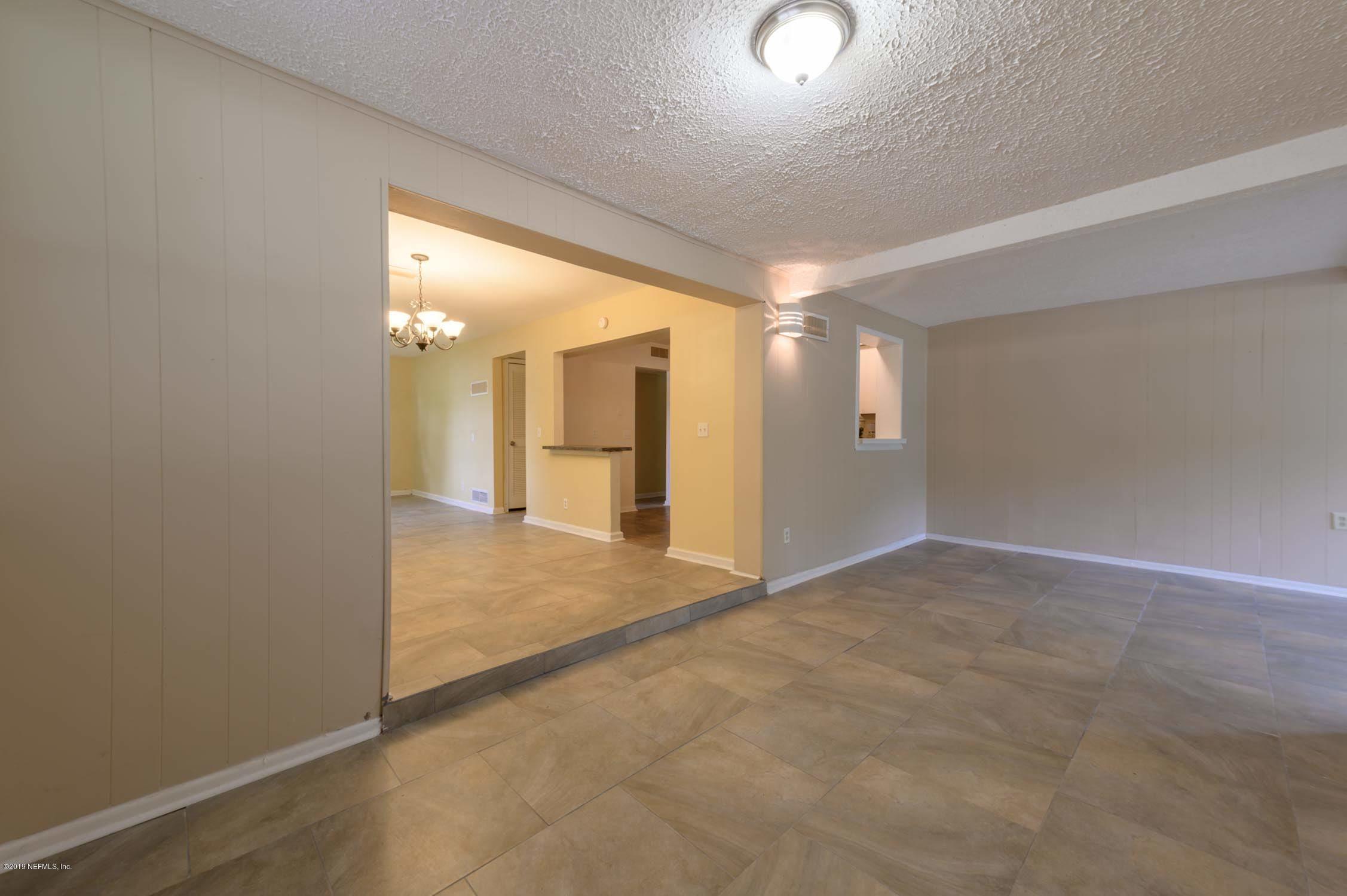 4839 Andromeda Road Jacksonville, FL 32210 - Photo 6 of 33 2019_08_18 4839 Andromeda RD-032-living