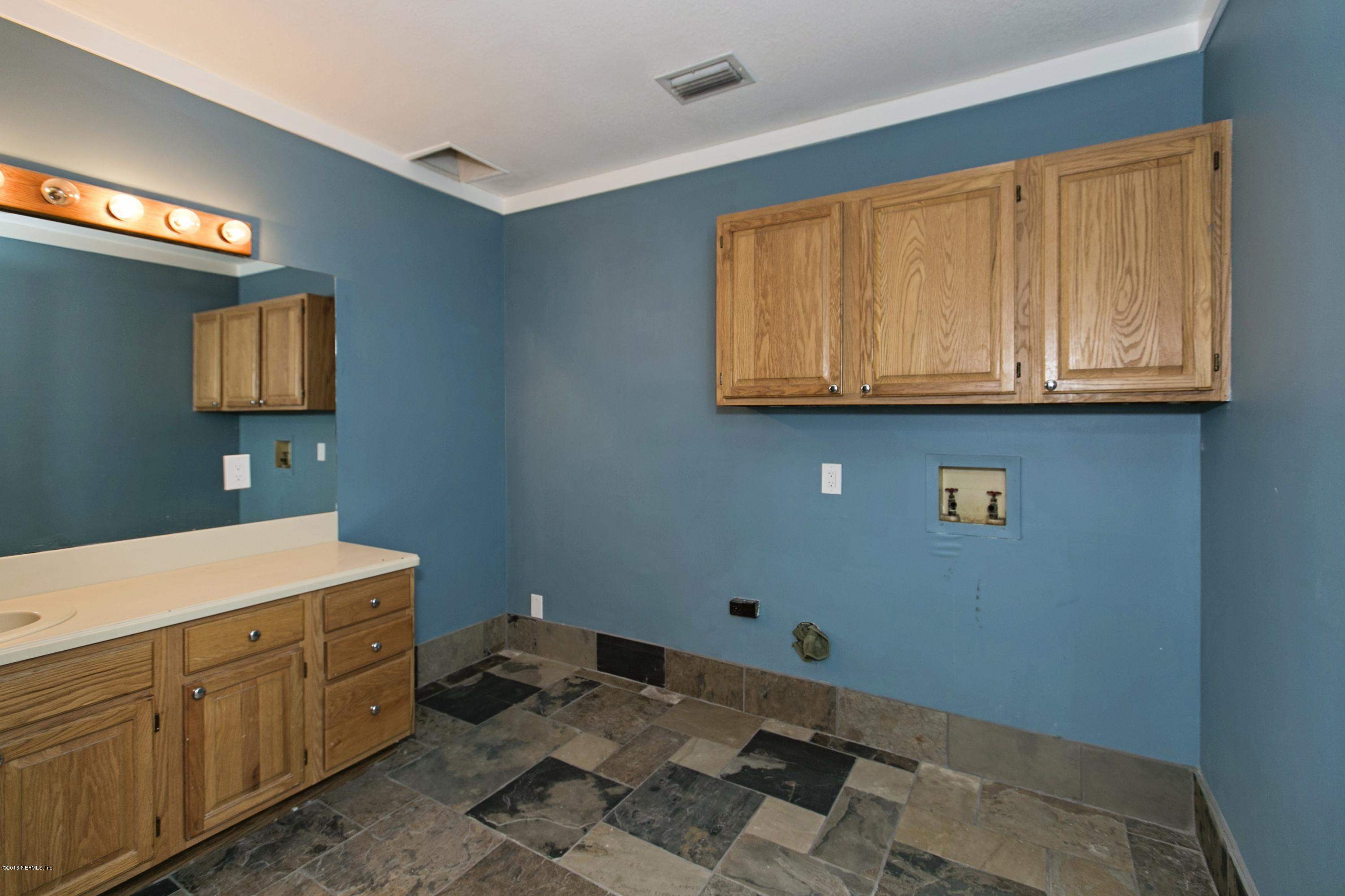 13131 Fort Caroline Road Jacksonville, FL 32225 - Photo 23 of 25 Laundry