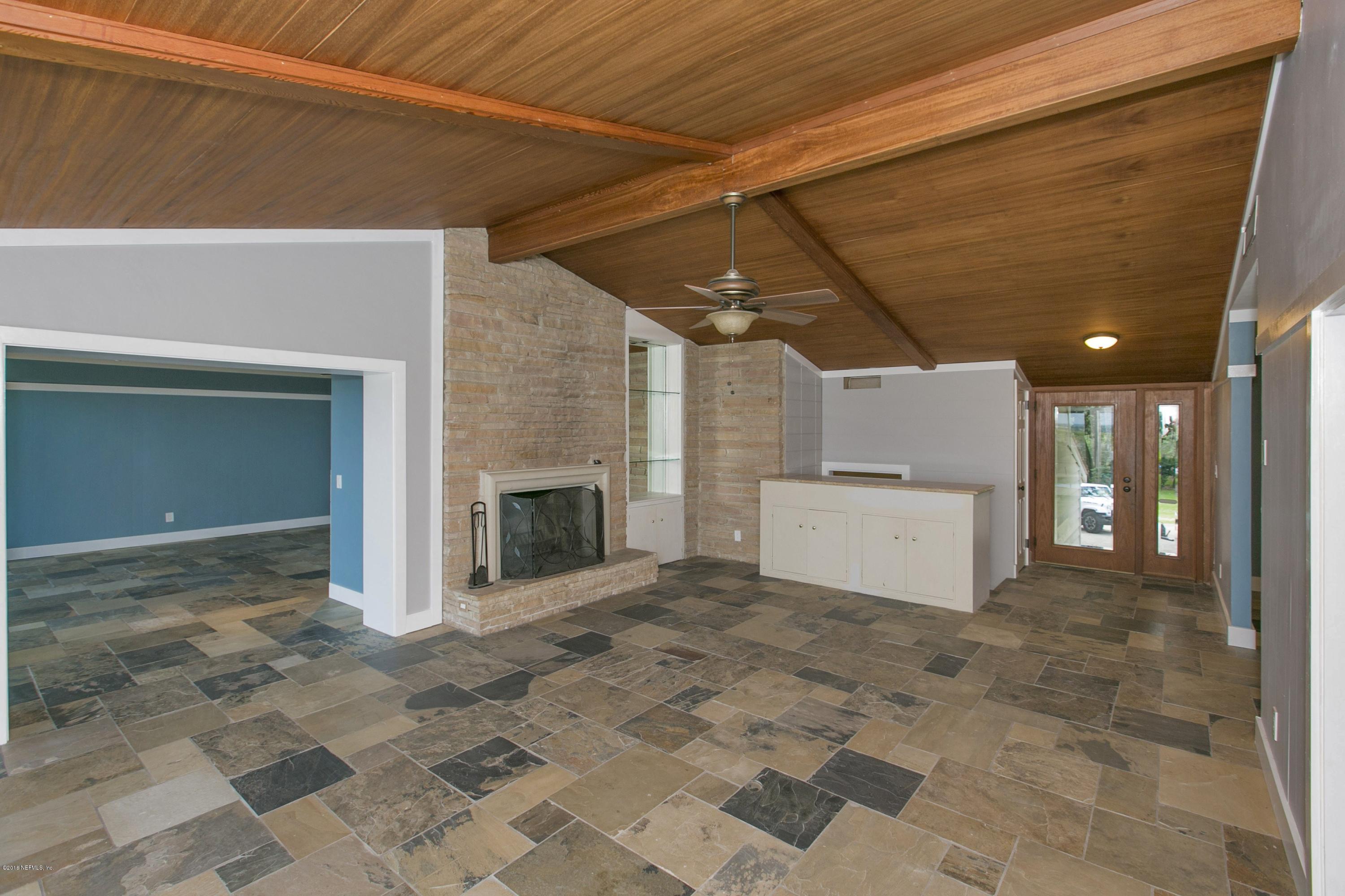 13131 Fort Caroline Road Jacksonville, FL 32225 - Photo 7 of 25 Living Room