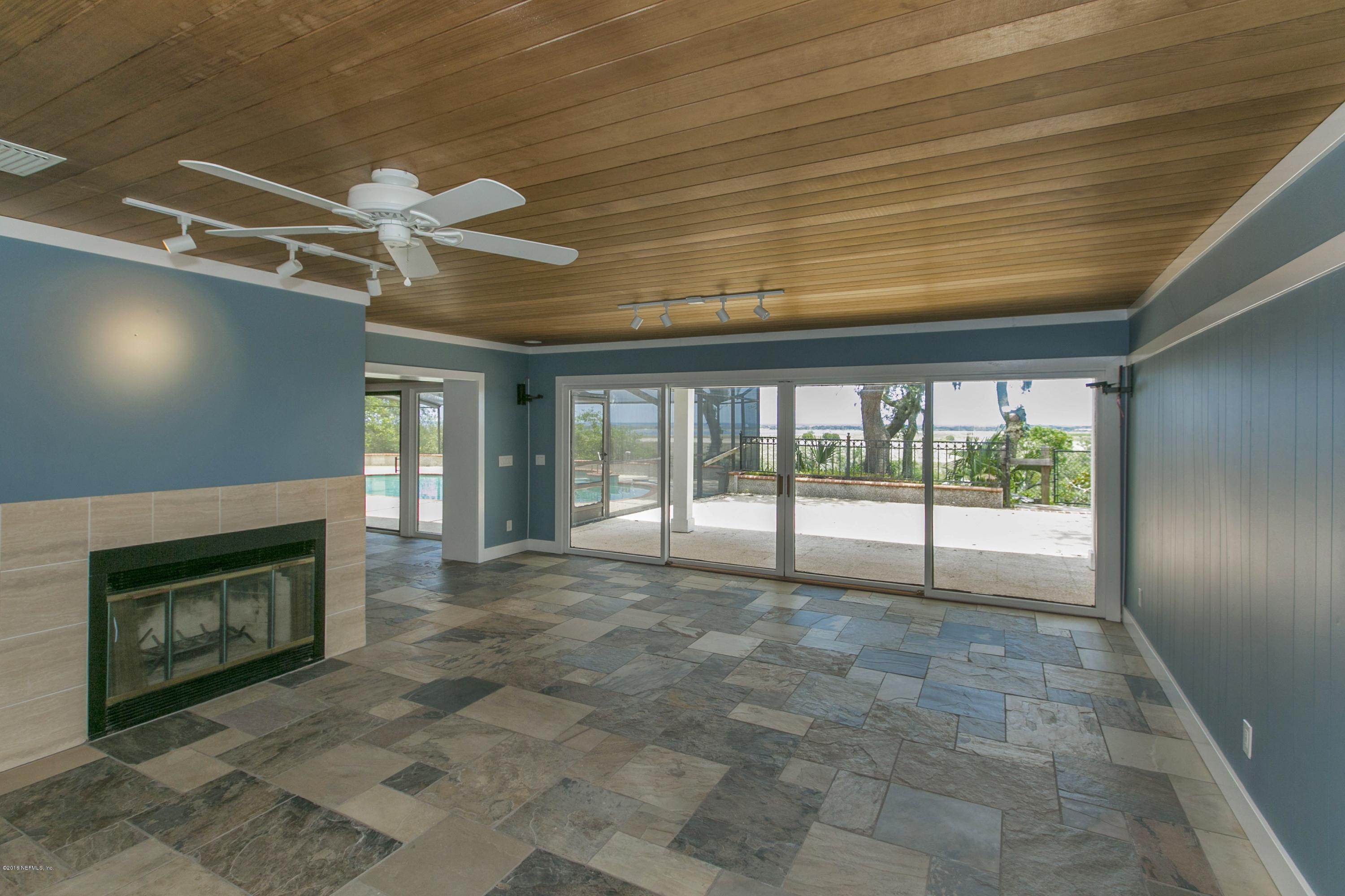13131 Fort Caroline Road Jacksonville, FL 32225 - Photo 8 of 25 Family Room