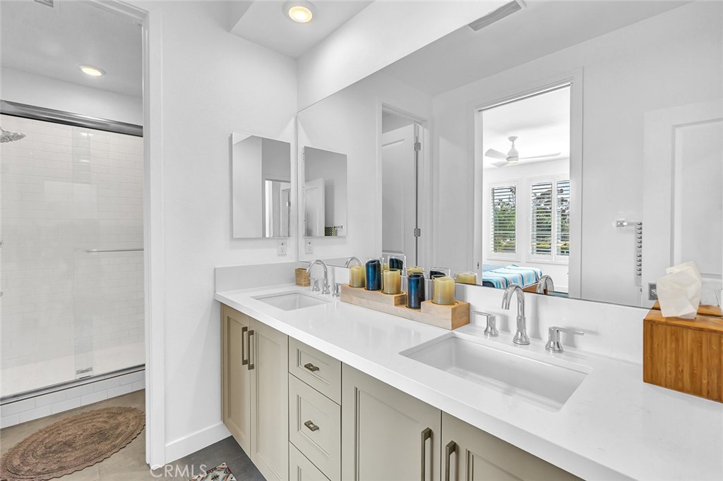 1632 Doheny Way Dana Point, CA 92629 - Photo 14 of 32