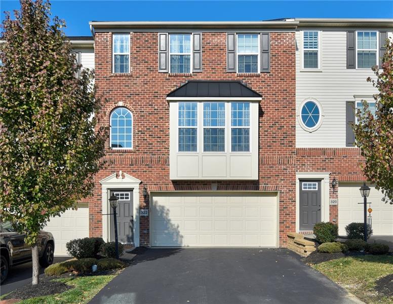 322 Maple Ridge Drive Canonsburg, PA 15317 - Photo 1 of 25 Gallery Image 1
