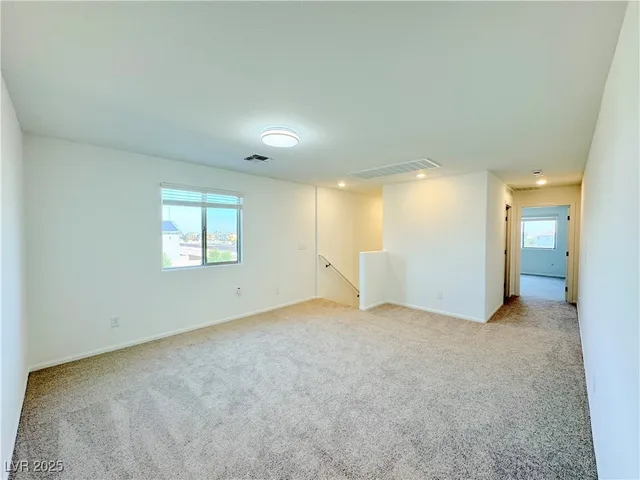 $2,350 | 6002 Swift Lariat Street, Las Vegas, NV 89113