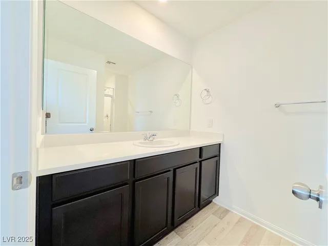 $2,350 | 6002 Swift Lariat Street, Las Vegas, NV 89113