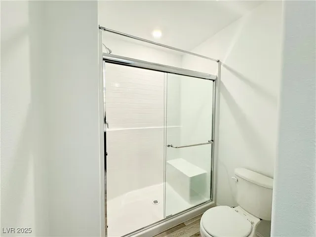 $2,350 | 6002 Swift Lariat Street, Las Vegas, NV 89113