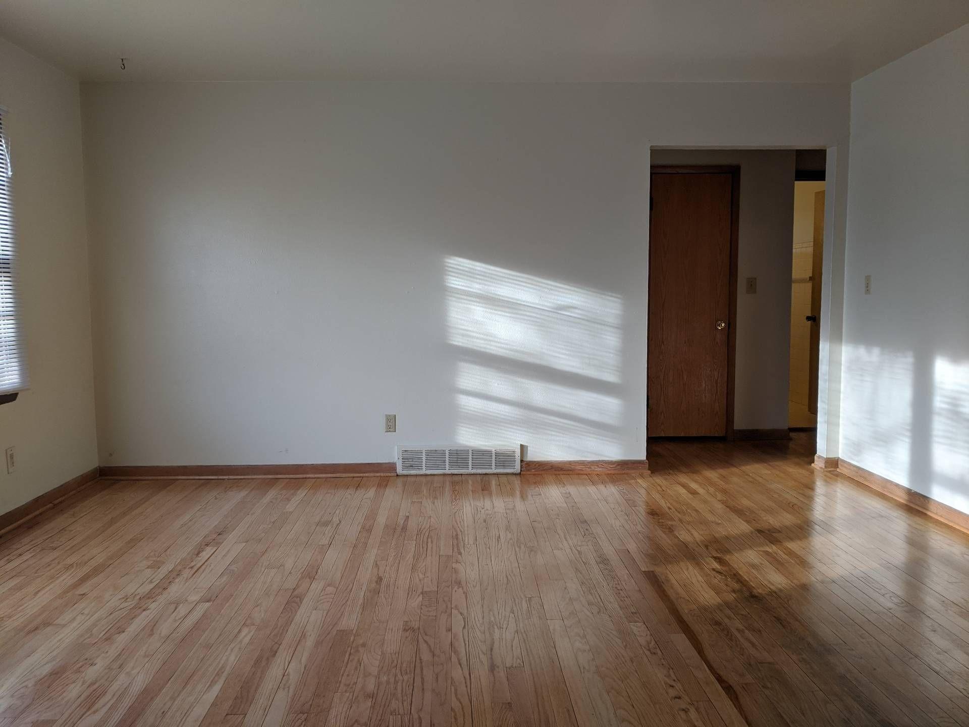 5846 North 83rd Street, Unit UPPR Milwaukee, WI 53218 - Photo 4 of 22 4