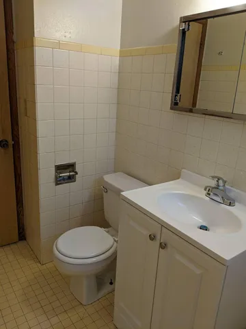 $1,100 | 5846 North 83rd Street, Unit UPPR, Milwaukee, WI 53218
