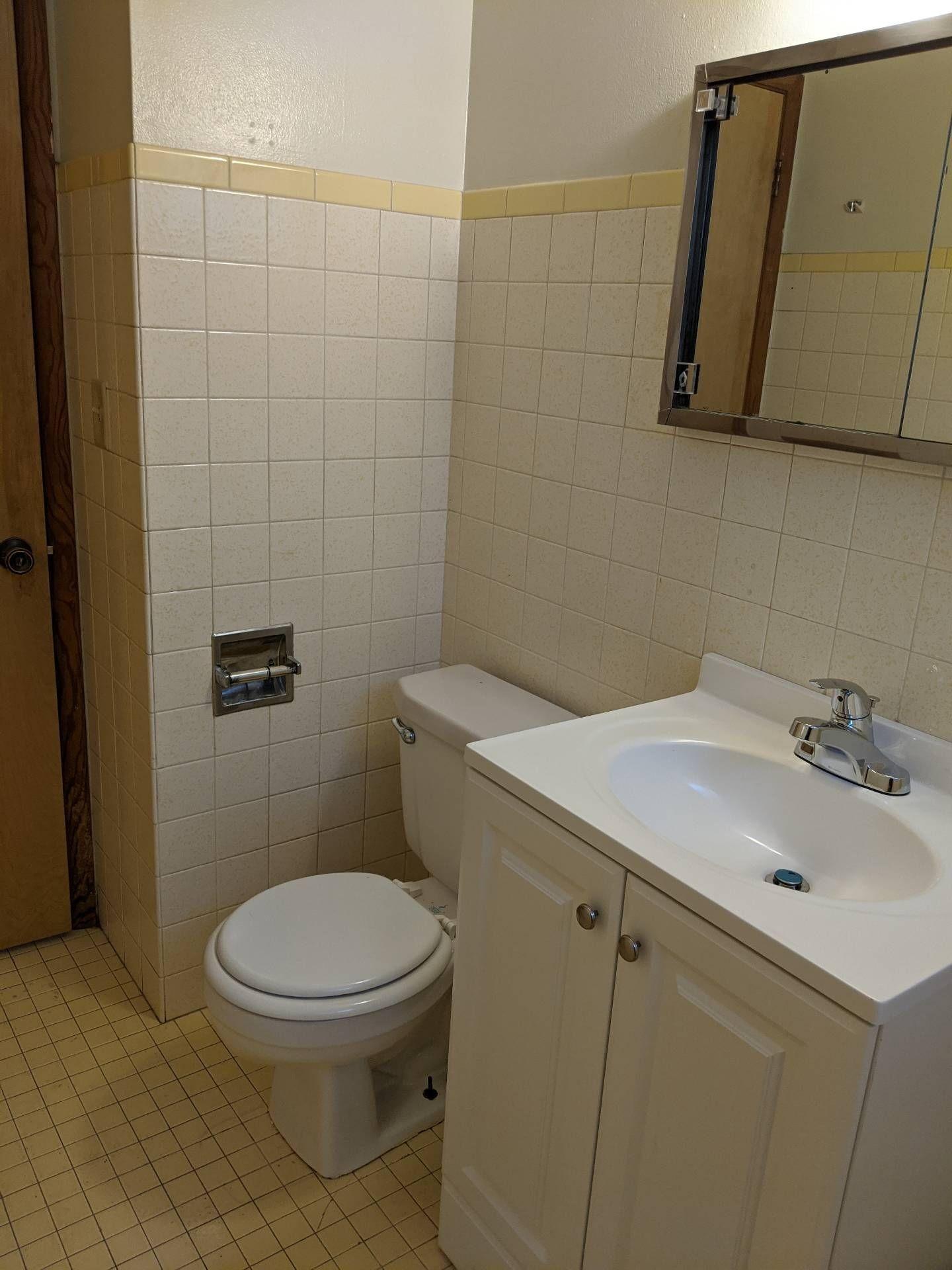 5846 North 83rd Street, Unit UPPR Milwaukee, WI 53218 - Photo 9 of 22 9