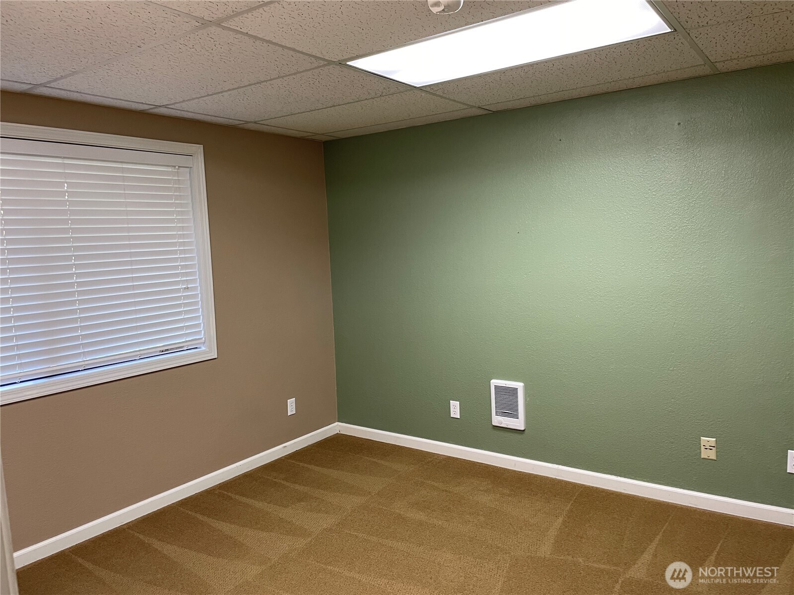 31503 Highway 2 Sultan, WA 98294 - Photo 5 of 12 a view of an empty room with a window