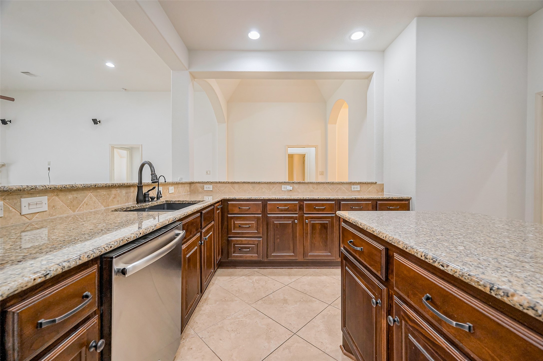 4511 Crossvale Ridge Lane Katy, TX 77494 - Photo 15 of 31