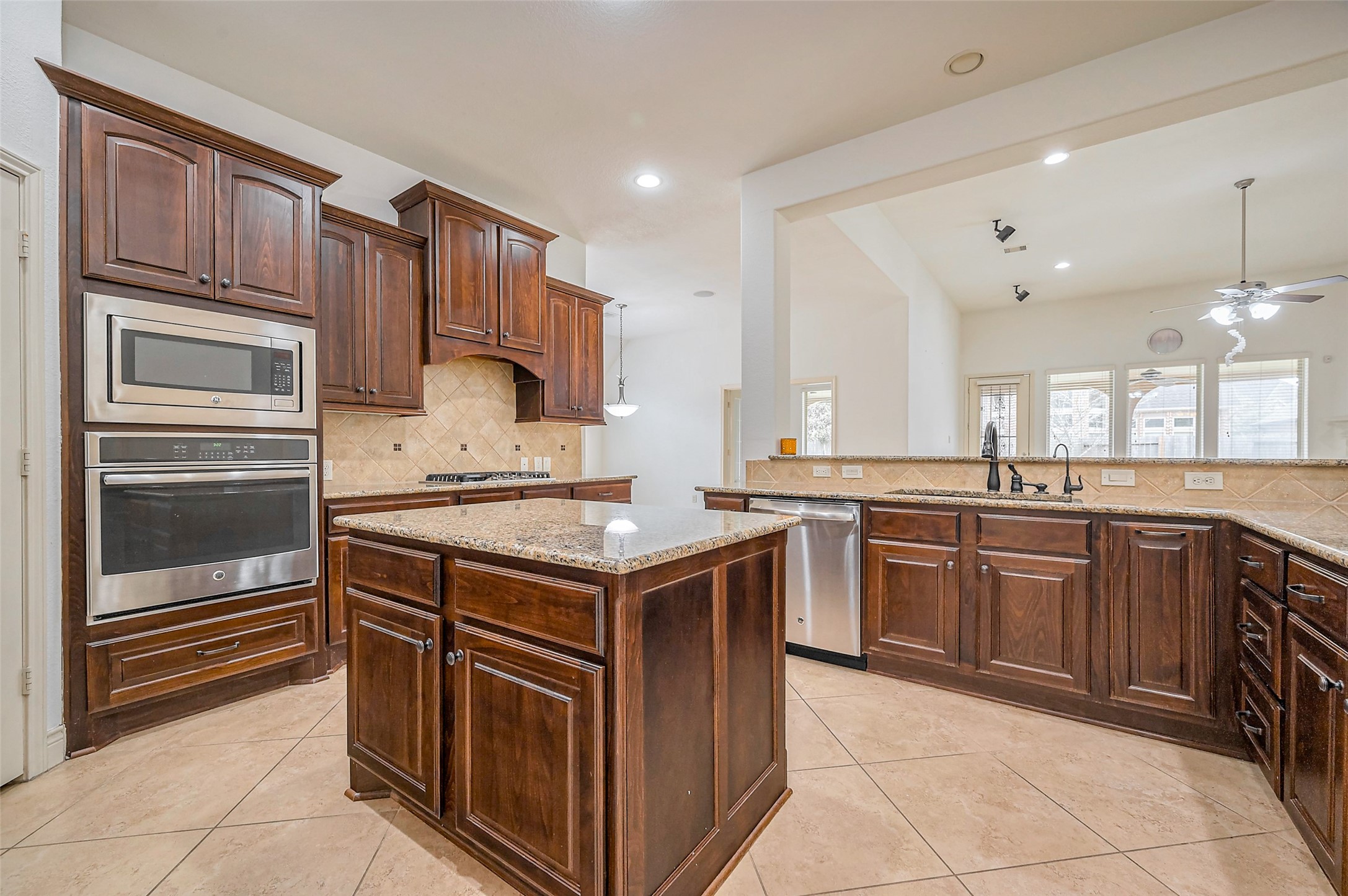 4511 Crossvale Ridge Lane Katy, TX 77494 - Photo 17 of 31