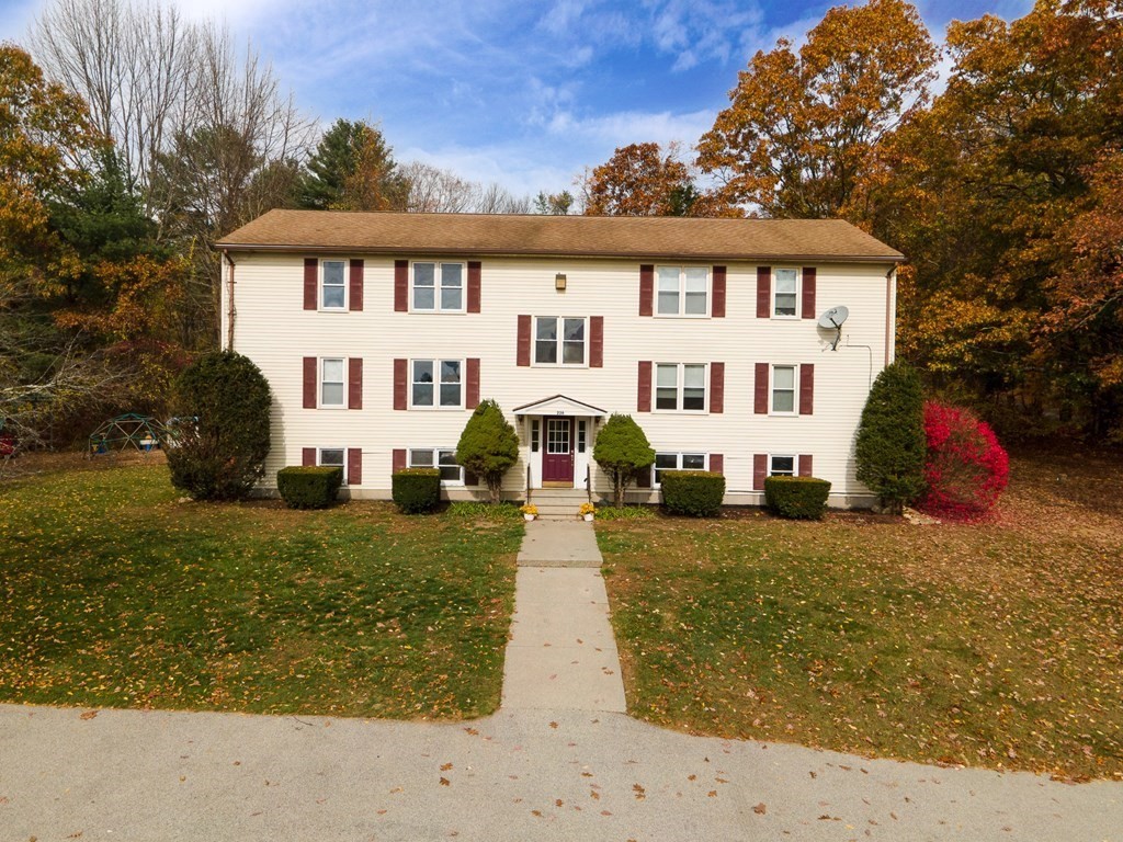 236 Burlingame Road, Unit E Charlton, MA 01507 - Photo 20 of 31 Gallery Image 20