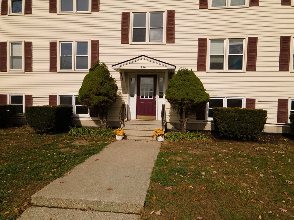 236 Burlingame Road, Unit E Charlton, MA 01507 - Photo 23 of 31 Gallery Image 23