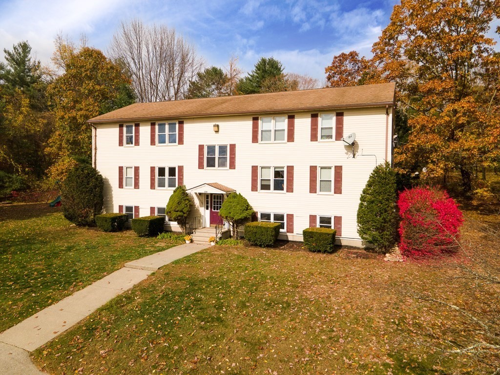 236 Burlingame Road, Unit E Charlton, MA 01507 - Photo 25 of 31 Gallery Image 25