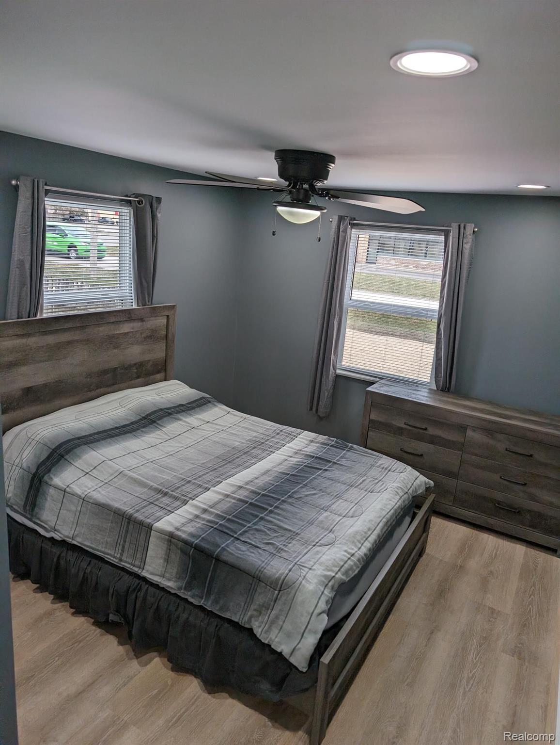 2026 Eberly Road Flint, MI 48532 - Photo 18 of 28 Gallery Image 18