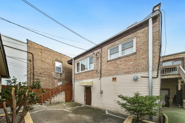 $559,000 | 5230 West Belmont Avenue, Chicago, IL 60641