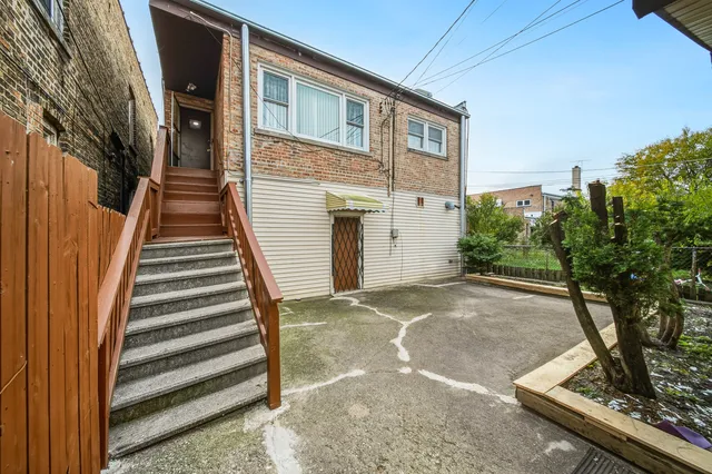 $559,000 | 5230 West Belmont Avenue, Chicago, IL 60641