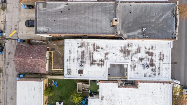 $559,000 | 5230 West Belmont Avenue, Chicago, IL 60641