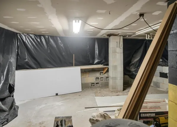 $395,000 | 135 Ashley Lake Drive, Melrose, FL 32666