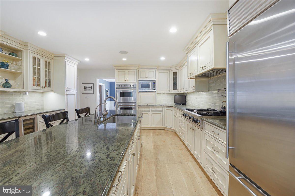 890 Westover Road Newtown Square, PA 19073 - Photo 14 of 70