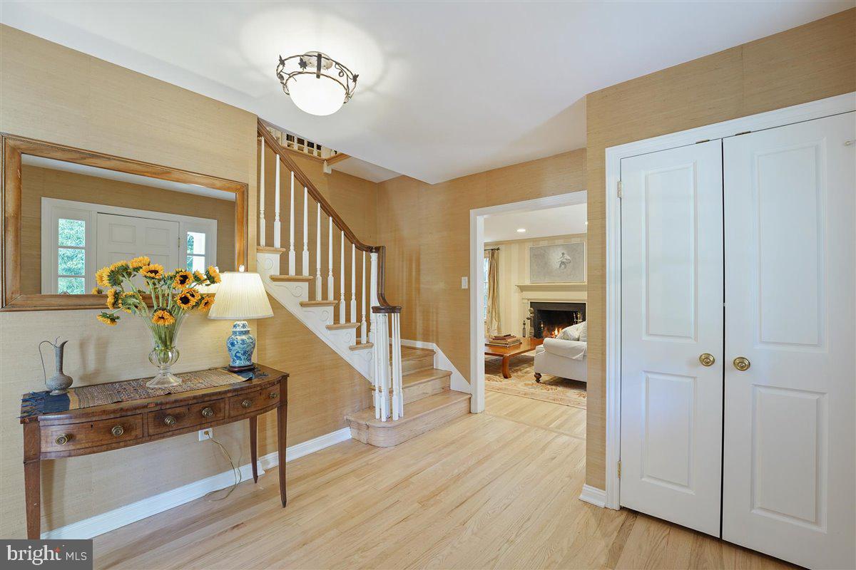 890 Westover Road Newtown Square, PA 19073 - Photo 4 of 70