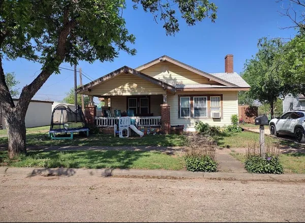 $98,500 | 1308 Avenue L, Anson, TX 79501
