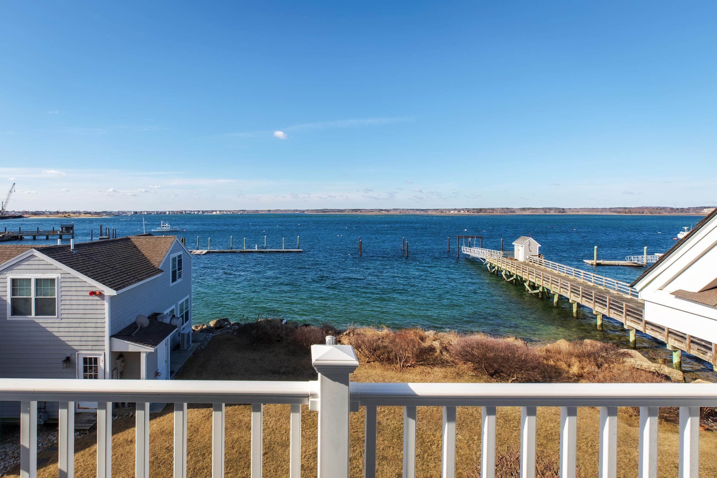 24 Harbor Road, Unit 3 Hampton, NH 03842 - Photo 3 of 59