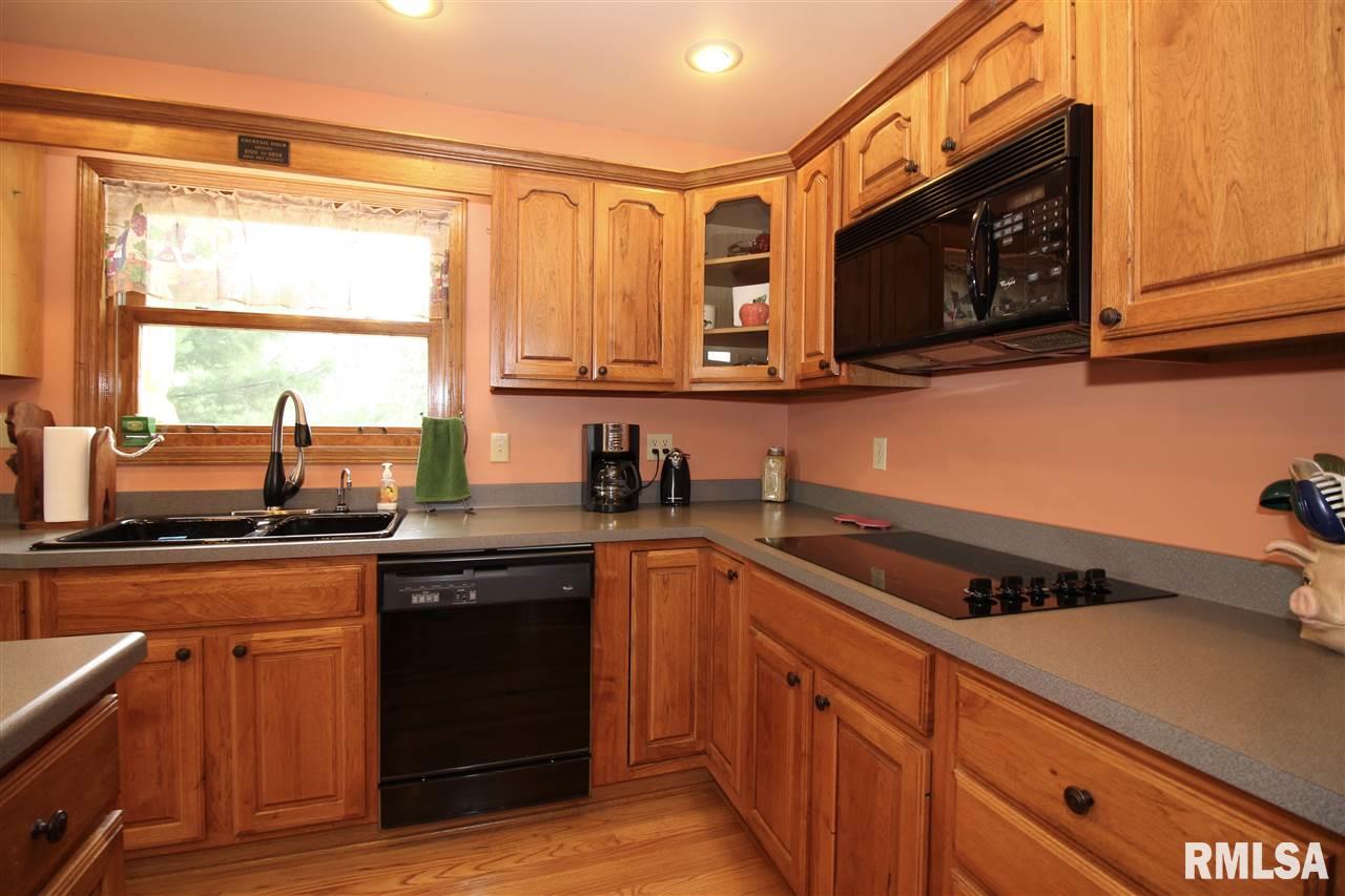 10522 West Smithville Road Hanna City, IL 61536 - Photo 9 of 35 Gallery Image 9